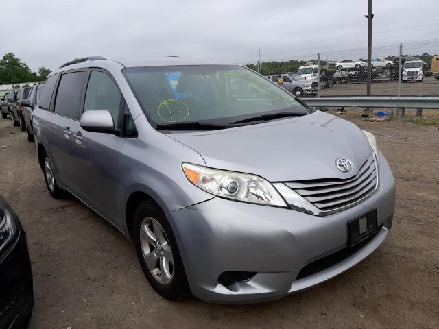 Photo 1 from auction – 2015 TOYOTA SIENNA LE with VIN 5TDKK3DC3FS561050
