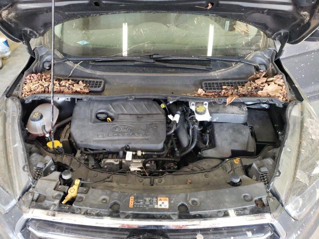 Photo 7 from auction – 2017 FORD ESCAPE SE with VIN 1FMCU9GD6HUC18586