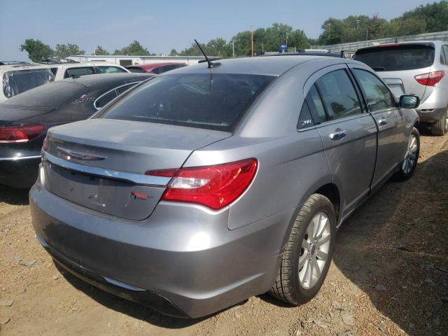 Photo 4 from auction – 2013 CHRYSLER 200 LIMITE with VIN 1C3CCBCG1DN556520
