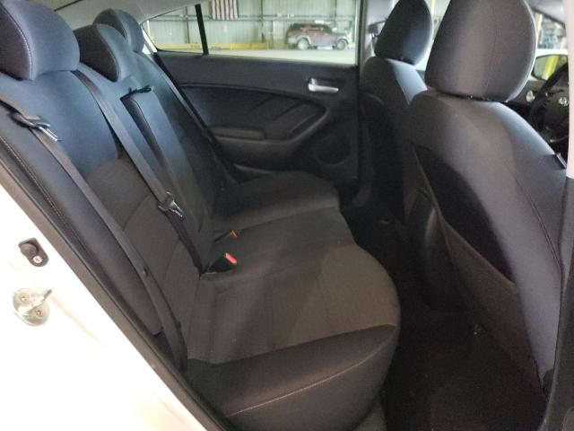 Photo 6 from auction – 2018 KIA FORTE LX with VIN 3KPFL4A70JE195580