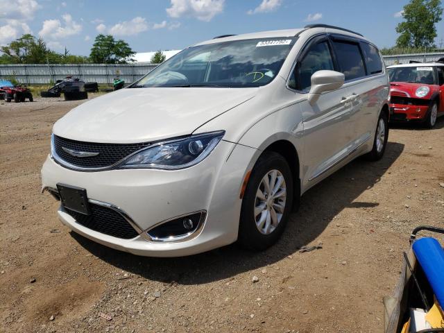 Photo 2 from auction – 2017 CHRYSLER PACIFICA T with VIN 2C4RC1BG0HR689280