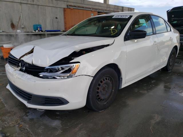 Photo 2 from auction – 2013 VOLKSWAGEN JETTA BASE with VIN 3VW2K7AJ8DM233613