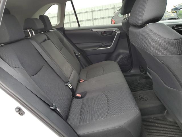 Photo 6 from auction – 2019 TOYOTA RAV4 LE with VIN 2T3F1RFV7KC015917