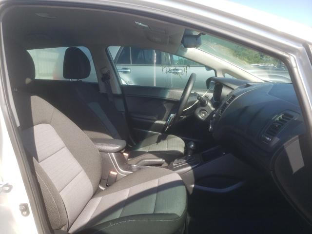 Photo 5 from auction – 2016 KIA FORTE LX with VIN KNAFK5A87G5607495