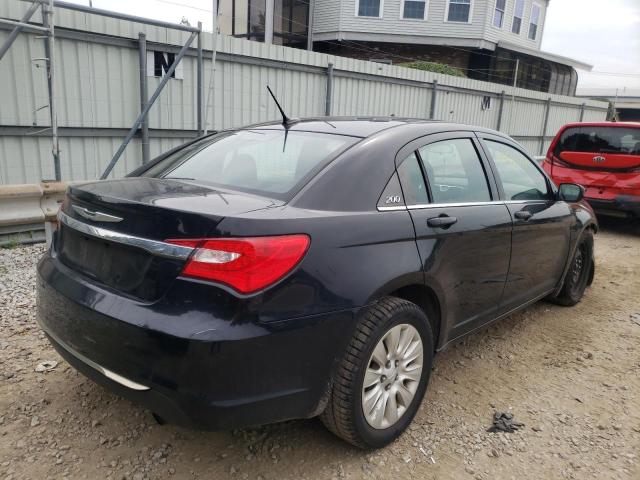 Photo 4 from auction – 2012 CHRYSLER 200 LX with VIN 1C3CCBAB9CN282652