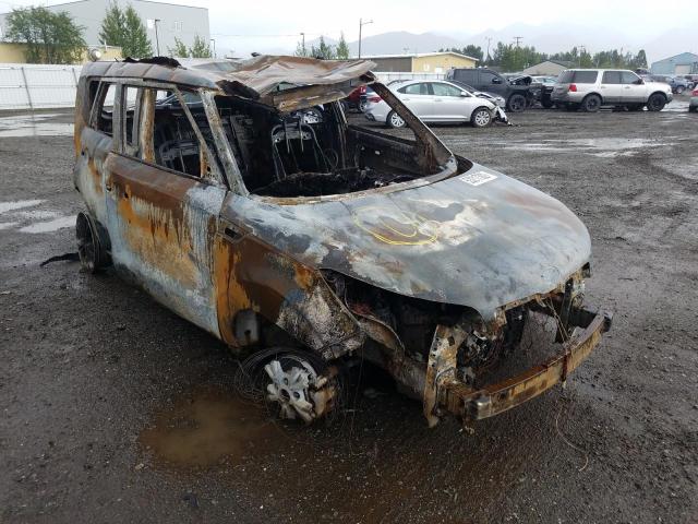 KIA SOUL + 2014 с VIN KNDJP3A56E7085906 - Снимка от търг