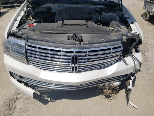 Photo 7 from auction – 2012 LINCOLN NAVIGATOR with VIN 5LMJJ3J52CEL05643