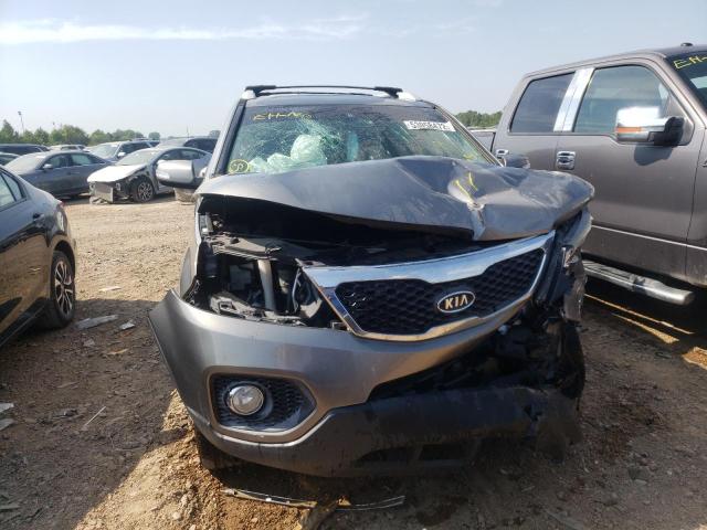 Photo 7 from auction – 2011 KIA SORENTO EX with VIN 5XYKU3A11BG101227