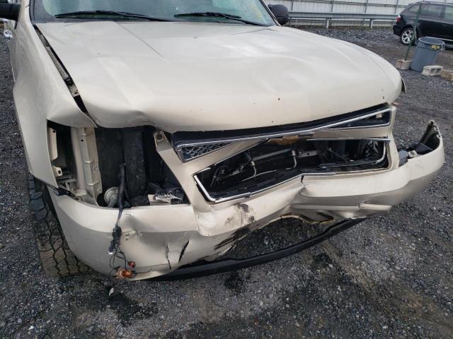 Photo 9 from auction – 2011 CHEVROLET SUBURBAN K with VIN 1GNSKKE33BR267429