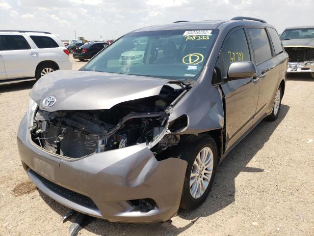 Photo 2 from auction – 2016 TOYOTA SIENNA XLE with VIN 5TDYK3DC7GS708322
