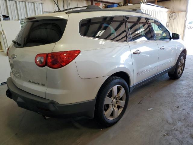 Photo 4 from auction – 2012 CHEVROLET TRAVERSE L with VIN 1GNKRLED5CJ302997