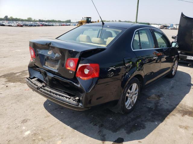Photo 4 from auction – 2007 VOLKSWAGEN JETTA WOLF with VIN 3VWEF71K87M068337