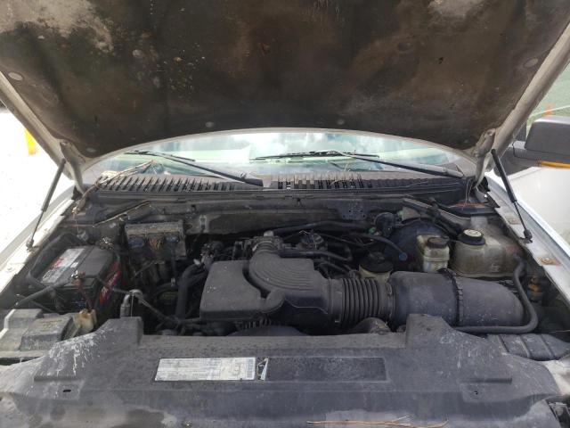 Photo 7 from auction – 2003 FORD EXPEDITION with VIN 1FMPU18LX3LB30695