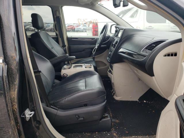 Photo 5 from auction – 2012 CHRYSLER TOWN & COU with VIN 2C4RC1CGXCR376583