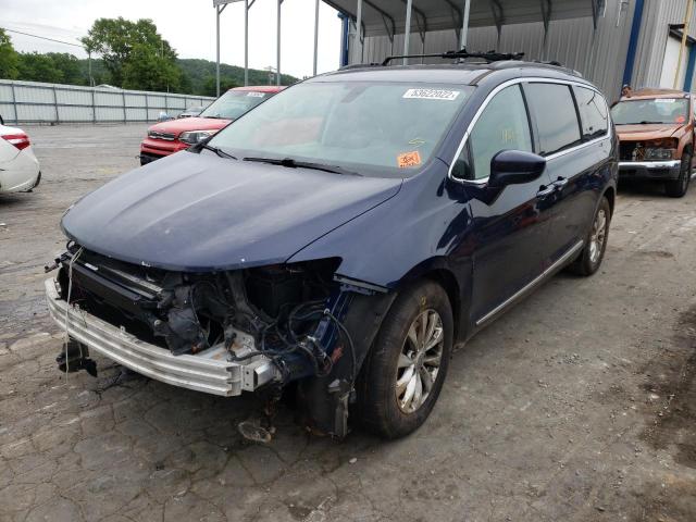 Photo 2 from auction – 2017 CHRYSLER PACIFICA T with VIN 2C4RC1BG1HR747283