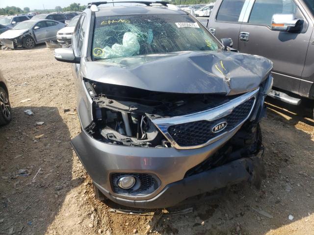 Photo 9 from auction – 2011 KIA SORENTO EX with VIN 5XYKU3A11BG101227