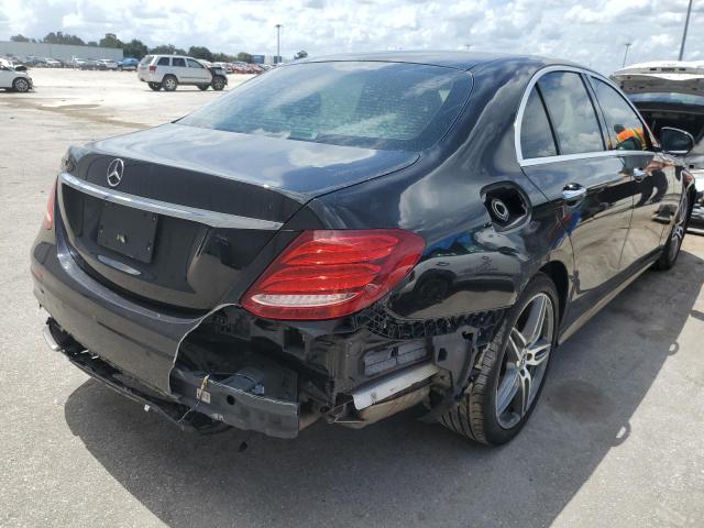 Photo 4 from auction – 2017 MERCEDES-BENZ E 300 with VIN WDDZF4JB7HA233396