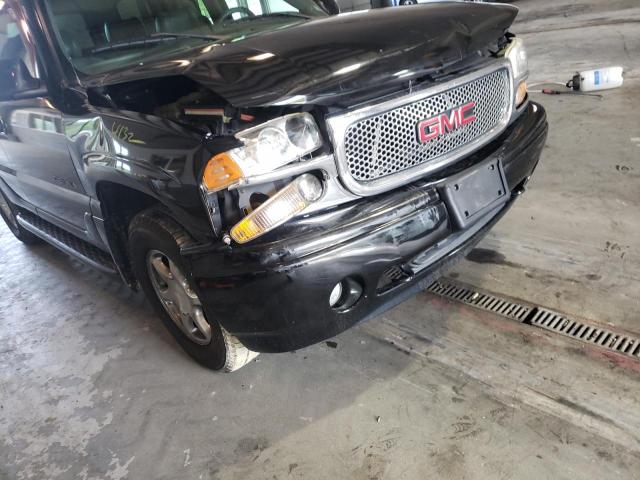Photo 9 from auction – 2002 GMC DENALI with VIN 1GKEK63U52J255410