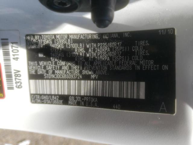 Photo 10 from auction – 2011 TOYOTA SIENNA XLE with VIN 5TDYK3DC6BS093724