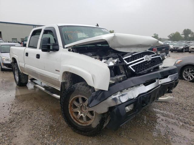 CHEVROLET SILVERADO 2006 with VIN 1GCHK23246F105281 - Photo from auction