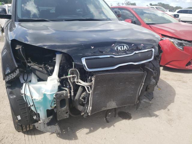 Photo 9 from auction – 2014 KIA SOUL with VIN KNDJN2A23E7740304