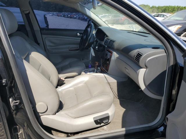 Photo 5 from auction – 2005 VOLKSWAGEN PASSAT GLX with VIN WVWRU63B45E041639