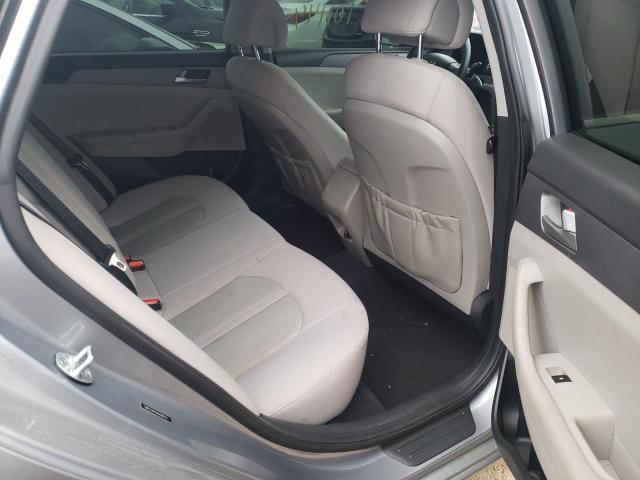 Photo 6 from auction – 2017 HYUNDAI SONATA SE with VIN 5NPE24AF9HH580132