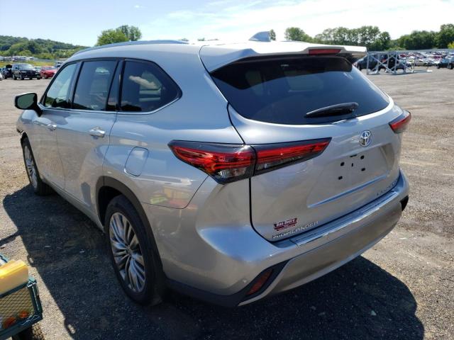 Photo 3 from auction – 2022 TOYOTA HIGHLANDER with VIN 5TDFZRBH6NS182573