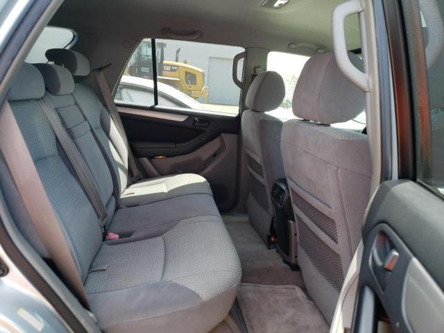 Photo 6 from auction – 2004 TOYOTA 4RUNNER SR with VIN JTEZU14R340039905
