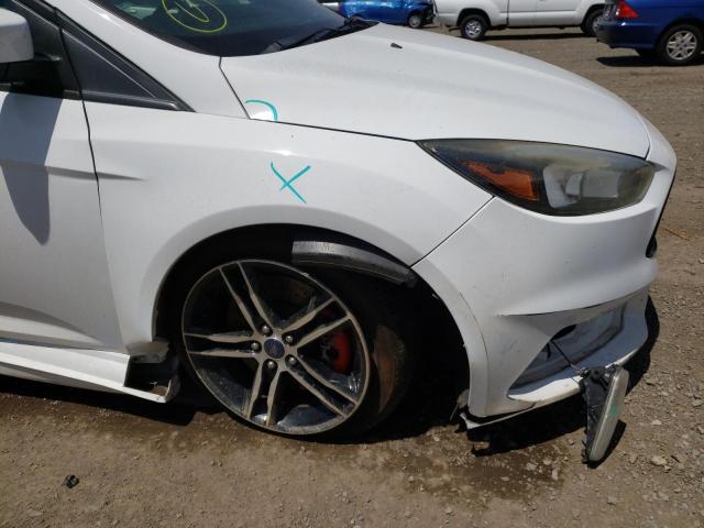Photo 9 from auction – 2016 FORD FOCUS ST with VIN 1FADP3L90GL262964