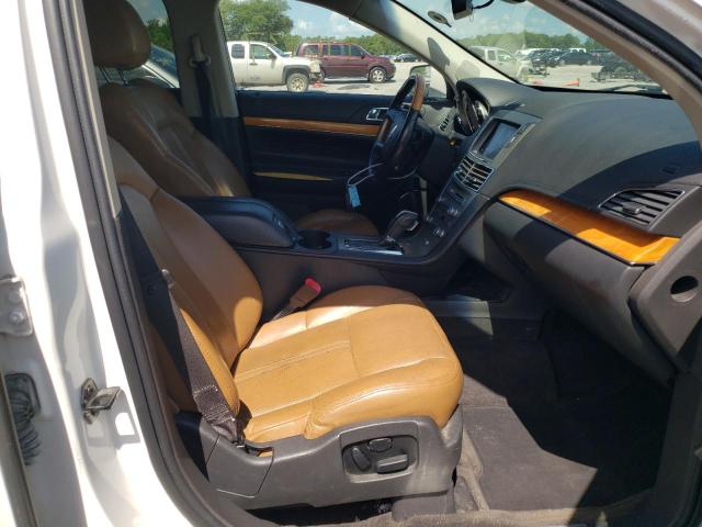 Фото 5 с аукциона – 2011 LINCOLN MKT с VIN 2LMHJ5FRXBBJ54557