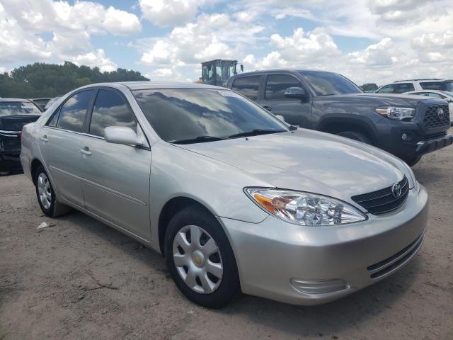 TOYOTA CAMRY LE 2004 with VIN 4T1BE32K44U855451 - Photo from auction