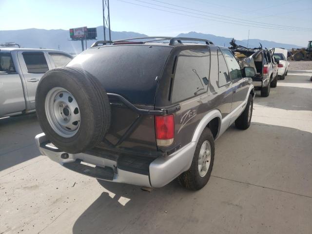 Photo 4 from auction – 2000 CHEVROLET BLAZER with VIN 1GNCT18W6YK173757
