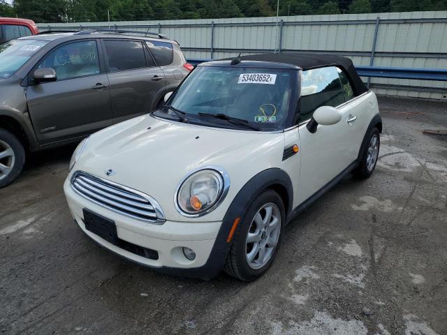 Foto 2 de la subasta – 2010 MINI COOPER con VIN WMWMR3C56ATZ19661