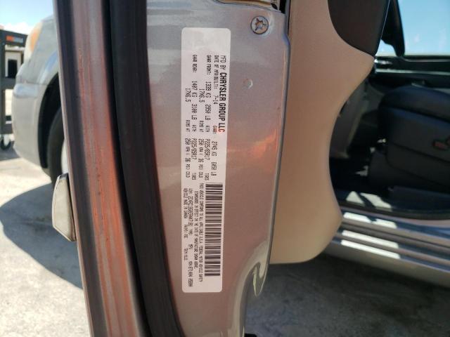 Photo 10 from auction – 2014 CHRYSLER TOWN & COU with VIN 2C4RC1BG0ER447181