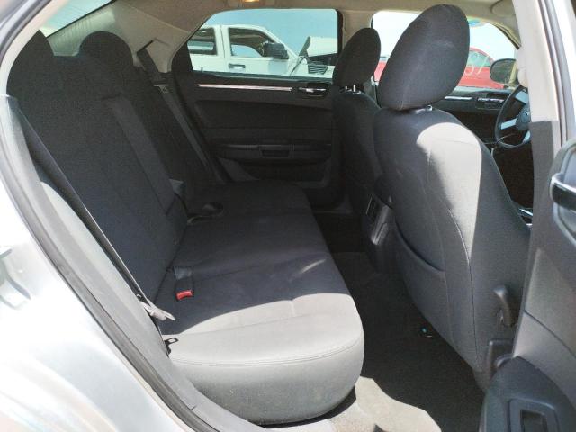 Photo 6 from auction – 2008 CHRYSLER 300 with VIN 2C3KA53G78H295086