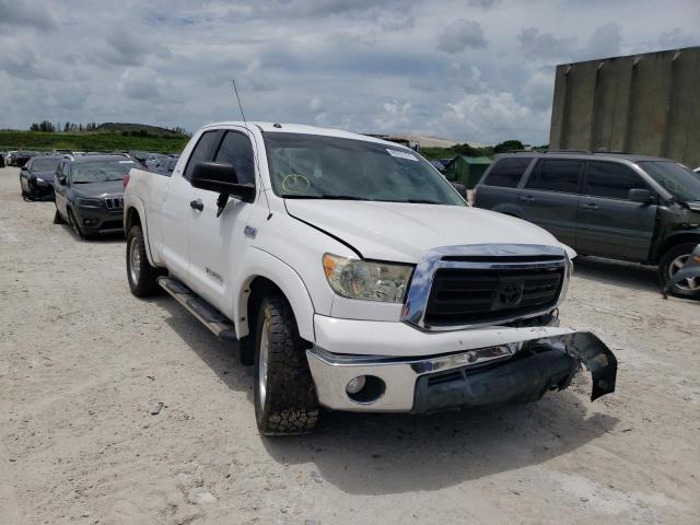 TOYOTA TUNDRA DOU 2011 with VIN 5TFRY5F11BX105329 - Photo from auction