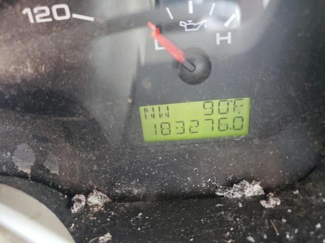 Photo 8 from auction – 2005 FORD F150 with VIN 1FTRX12W15NA33030