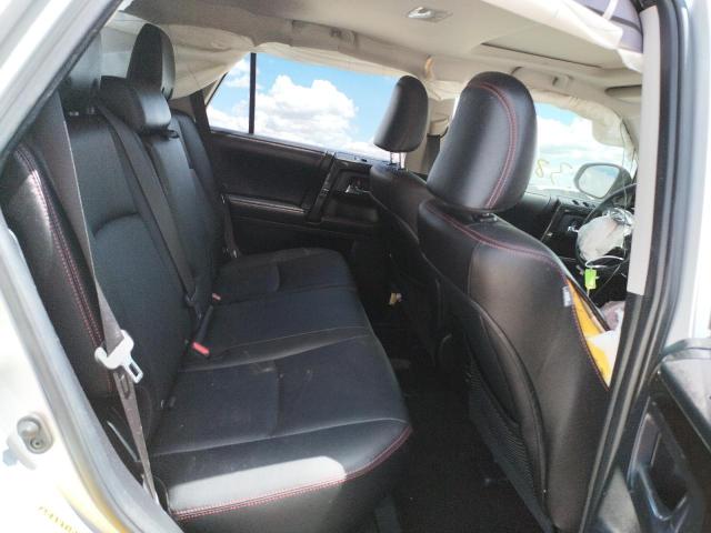 Photo 6 from auction – 2018 TOYOTA 4RUNNER SR with VIN JTEBU5JR6J5541433