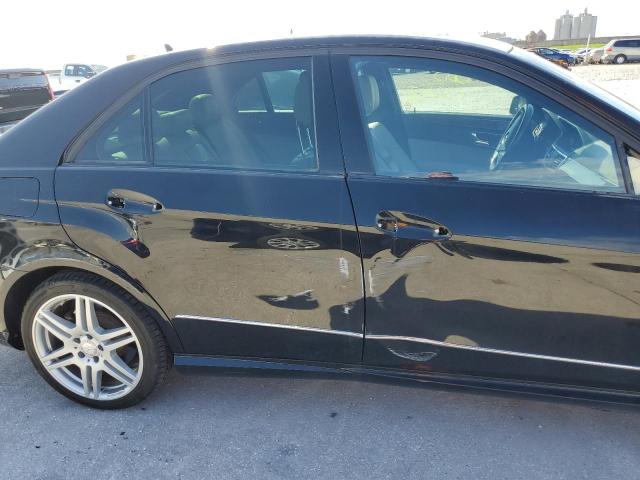 Photo 9 from auction – 2010 MERCEDES-BENZ E 550 with VIN WDDHF7CB0AA104528