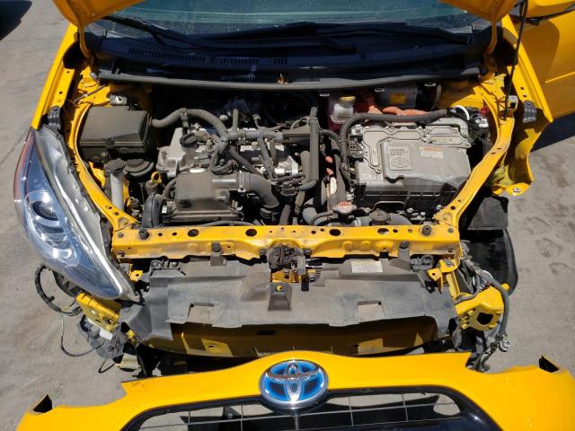 Photo 7 from auction – 2016 TOYOTA PRIUS C with VIN JTDKDTB3XG1133102