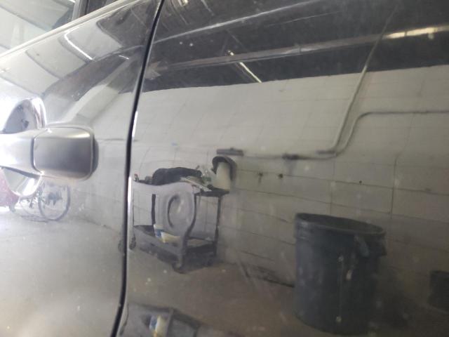 Photo 9 from auction – 2004 HONDA PILOT EXL with VIN 2HKYF185X4H509951