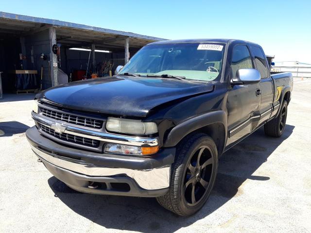 Photo 2 from auction – 2000 CHEVROLET SILVERADO with VIN 1GCEK19T2YE432378