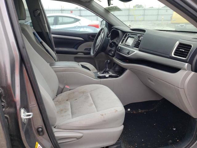 Photo 5 from auction – 2017 TOYOTA HIGHLANDER with VIN 5TDZARFH3HS028230