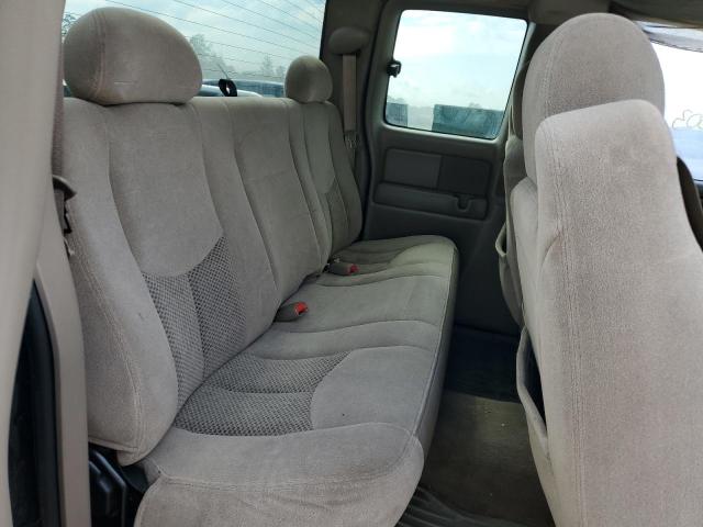 Photo 6 from auction – 2004 CHEVROLET SILVERADO with VIN 2GCEC19T141210889