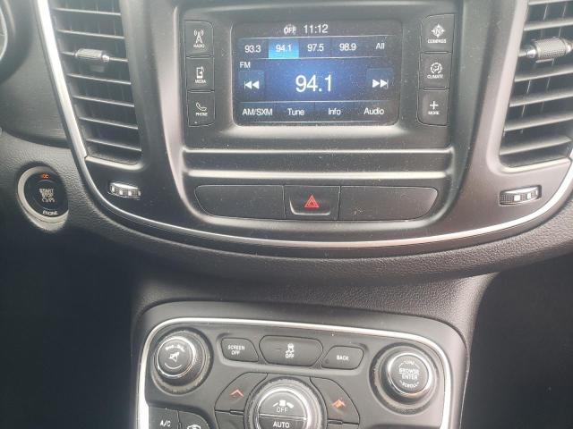 Photo 9 from auction – 2015 CHRYSLER 200 LIMITE with VIN 1C3CCCAB6FN749519