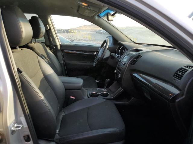 Photo 5 from auction – 2012 KIA SORENTO EX with VIN 5XYKUDA26CG194021