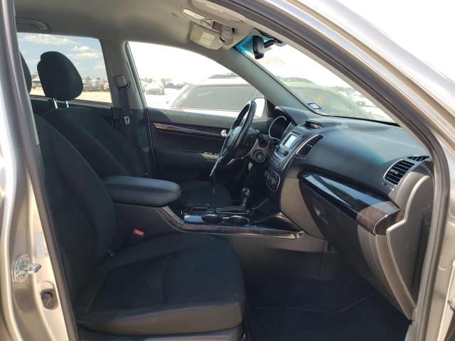Photo 5 from auction – 2014 KIA SORENTO LX with VIN 5XYKT4A67EG517503
