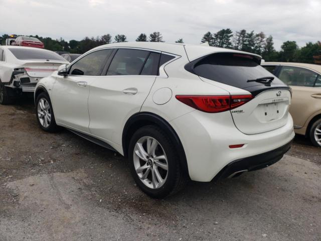 Photo 3 from auction – 2017 INFINITI QX30 BASE with VIN SJKCH5CP8HA016963