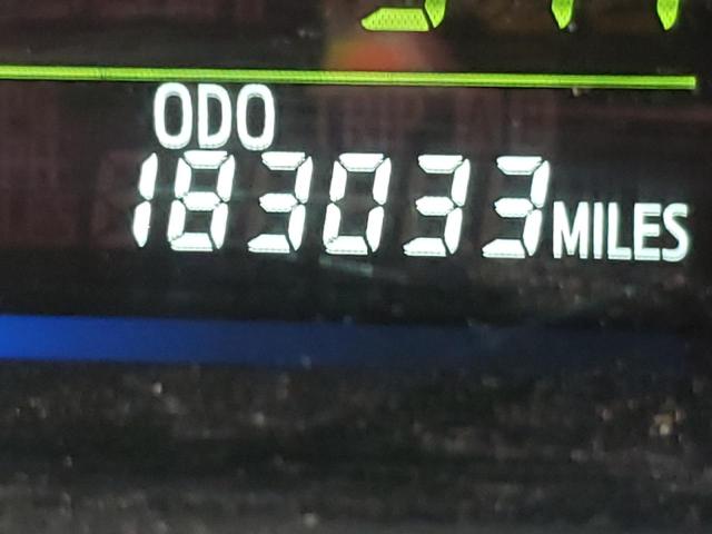 Photo 8 from auction – 2012 TOYOTA PRIUS V with VIN JTDZN3EU4C3039490